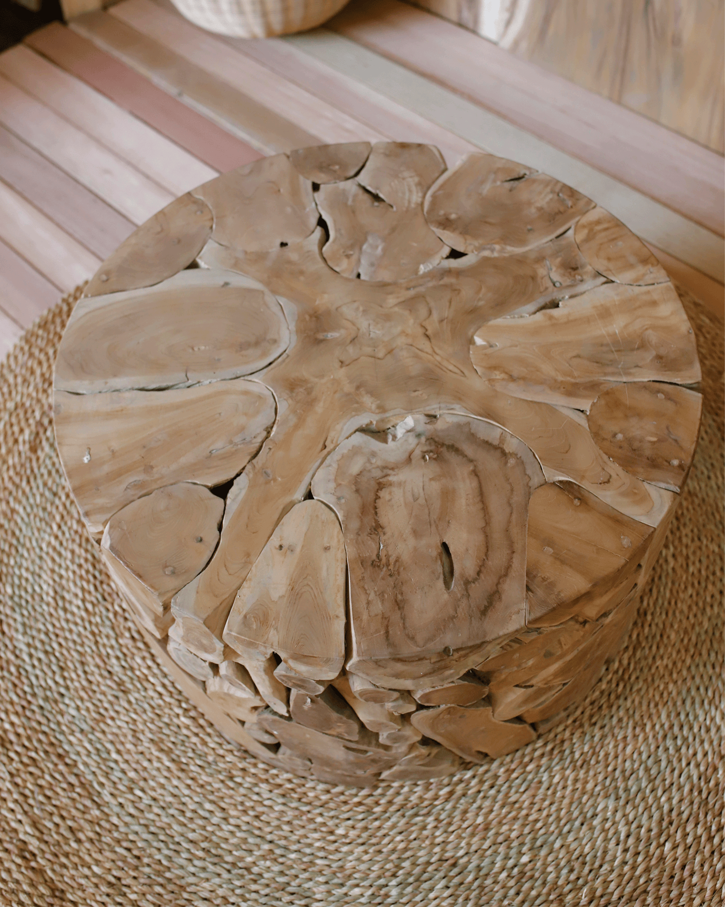 INTERLOCKING ROOTS TABLE