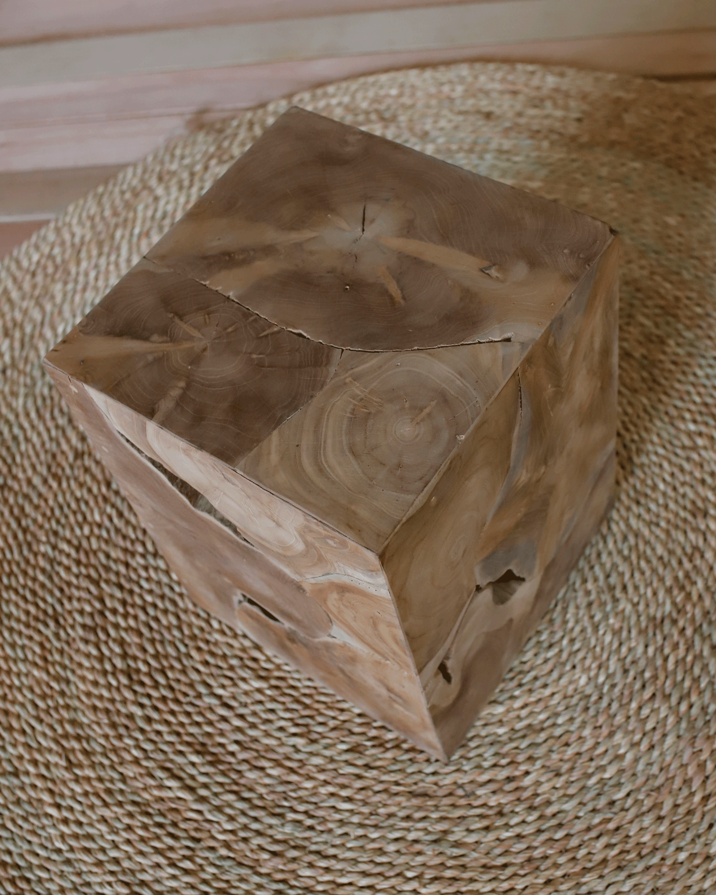 STOOL-TEAKWOOD