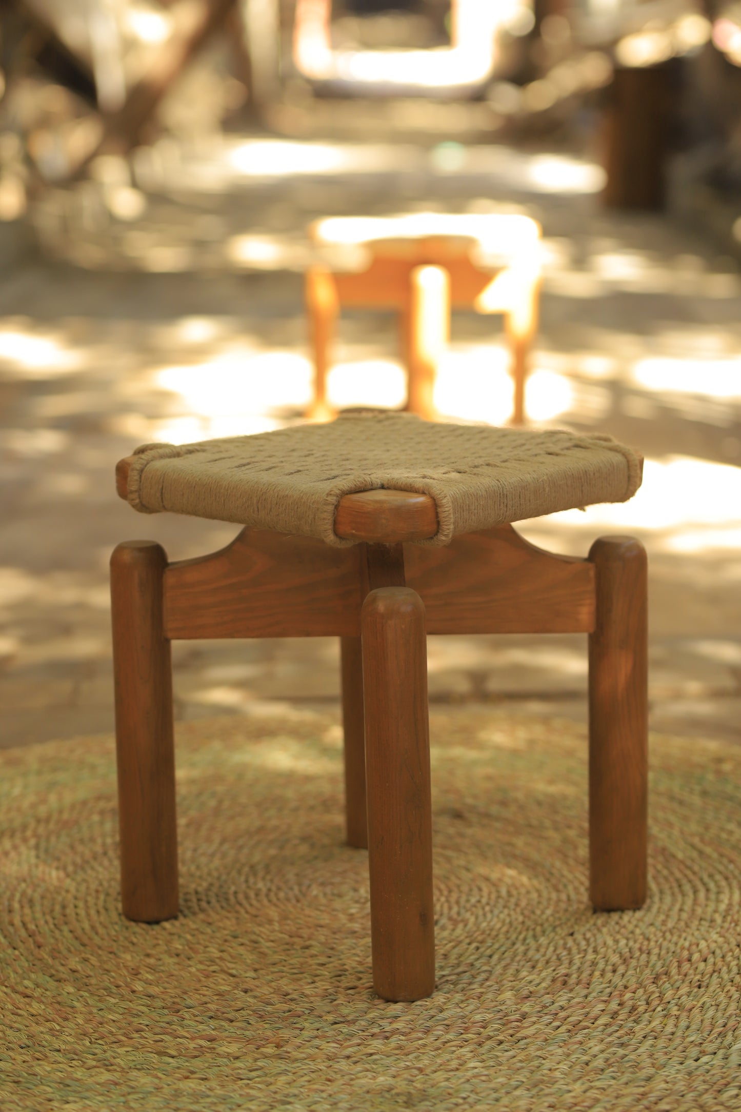 jute stool